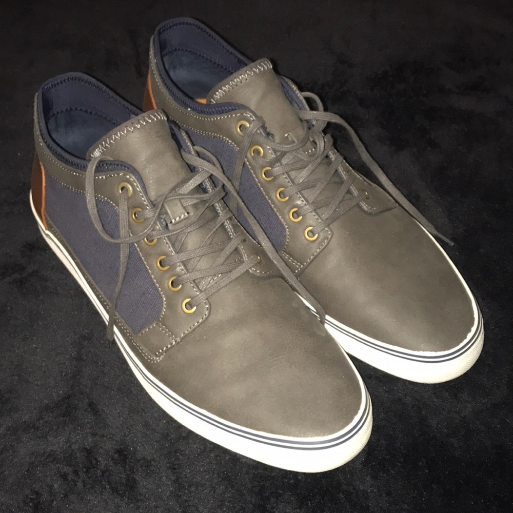 Stirrup sneakers